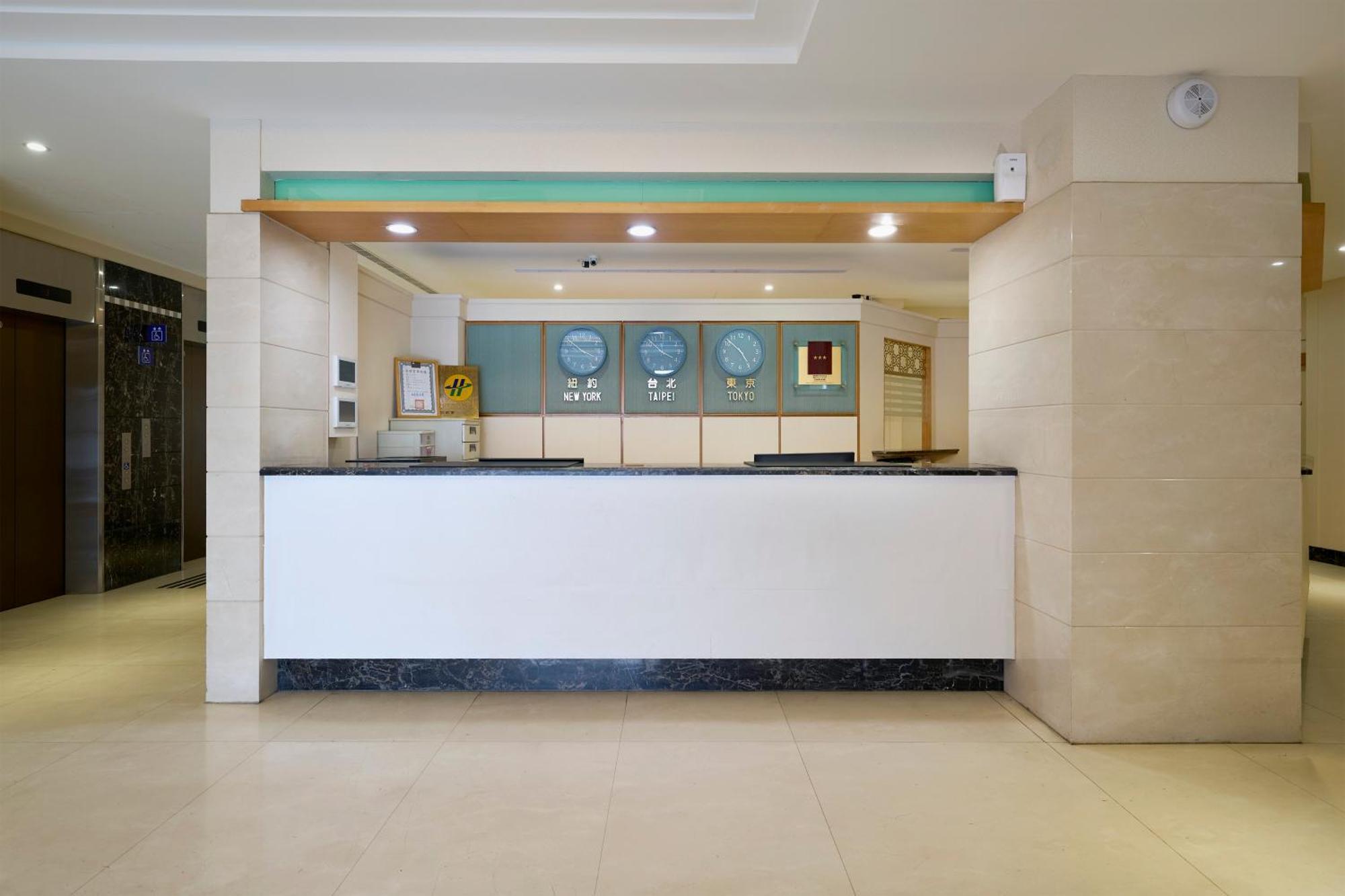 華麗大飯店ferrary Hotel Taipéi Exterior foto