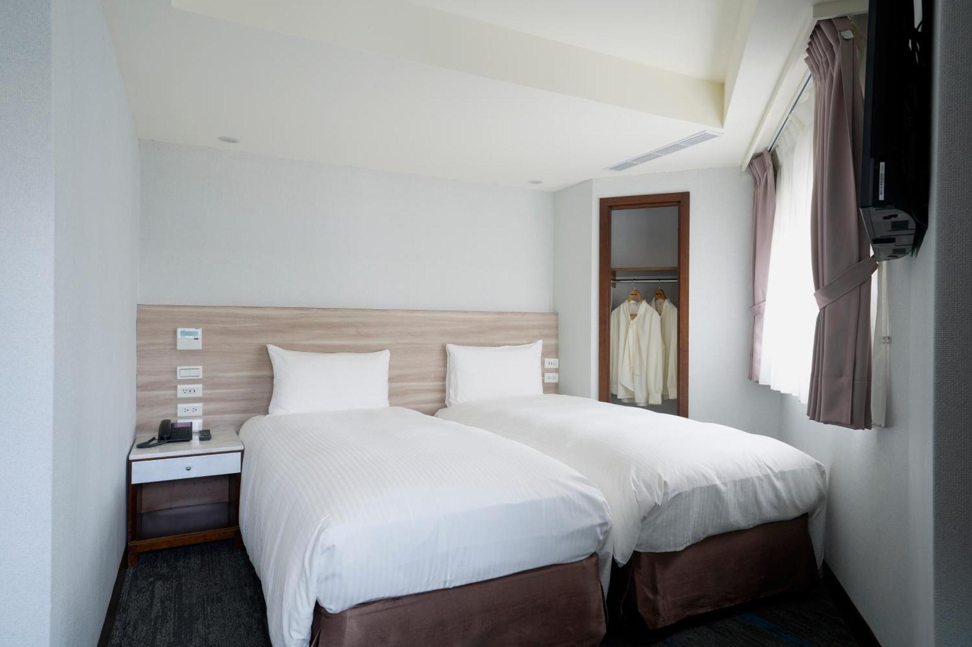 華麗大飯店ferrary Hotel Taipéi Exterior foto