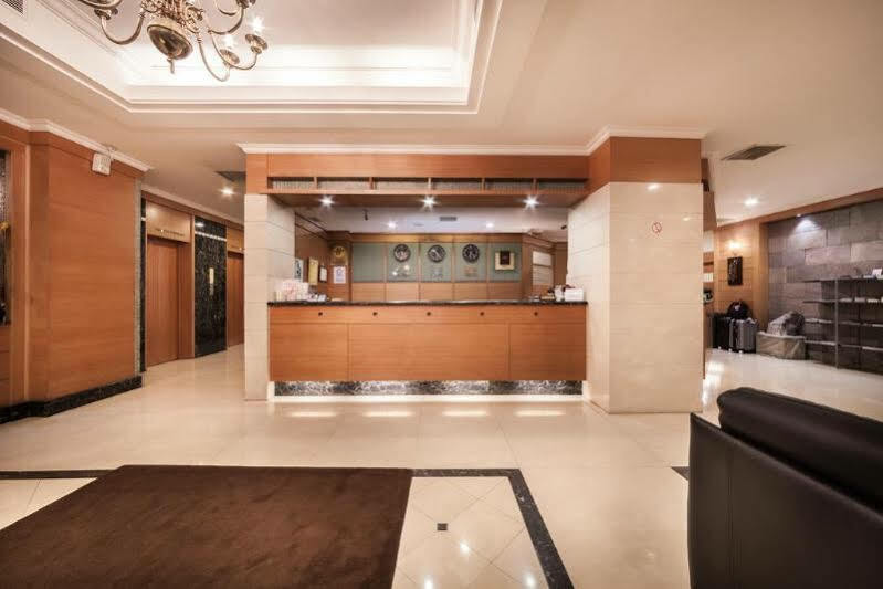 華麗大飯店ferrary Hotel Taipéi Exterior foto